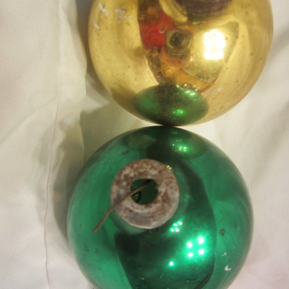 VTG SET OF 5 GLASS BALL ORNAMENTS, DIFFERENT COLORS AND AGES - Picture 5 of 5